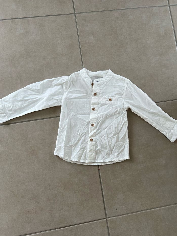 Chemise blanche 24 mois - photo numéro 2