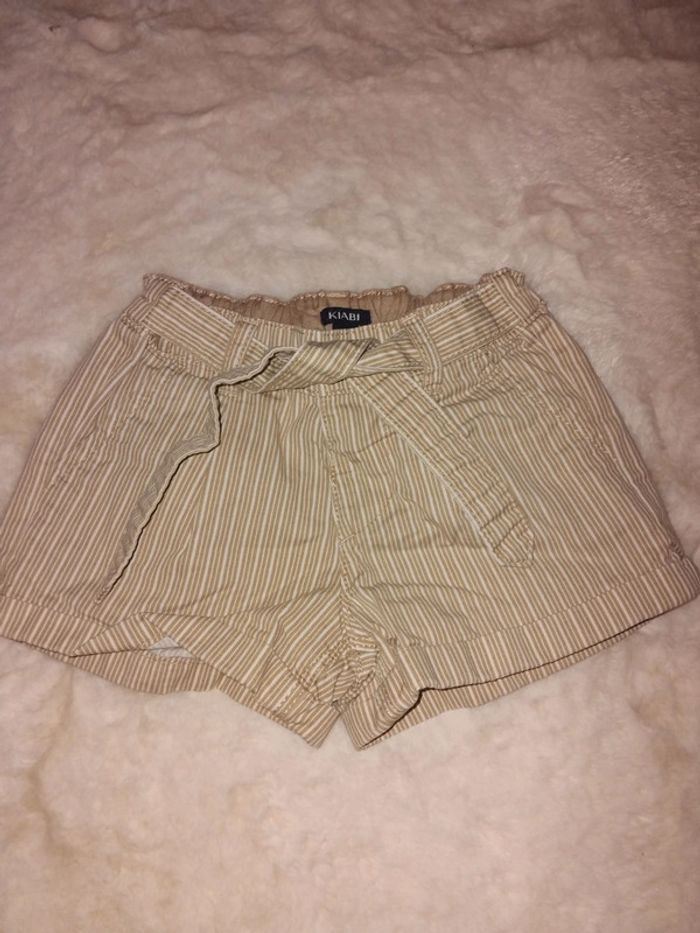 Short 3 ans