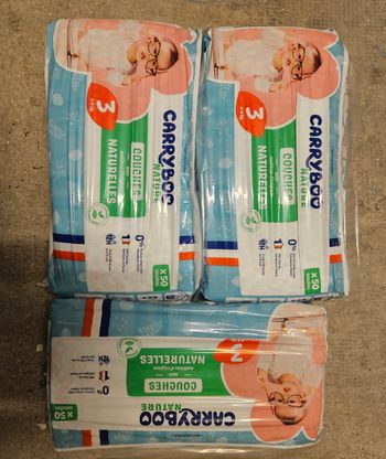 3 paquets de couches carryboo taille 3