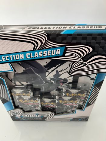 Coffret Classeur Pokémon 10.5 Foudre Noire - État Neuf Irréprochable