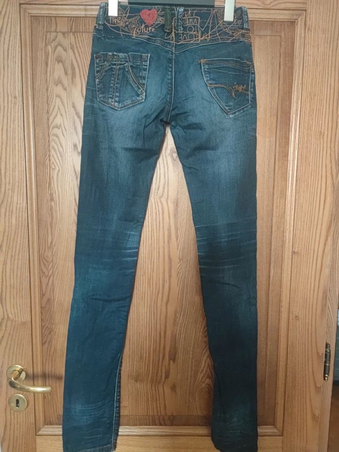 Jeans taille 36 - photo numéro 2
