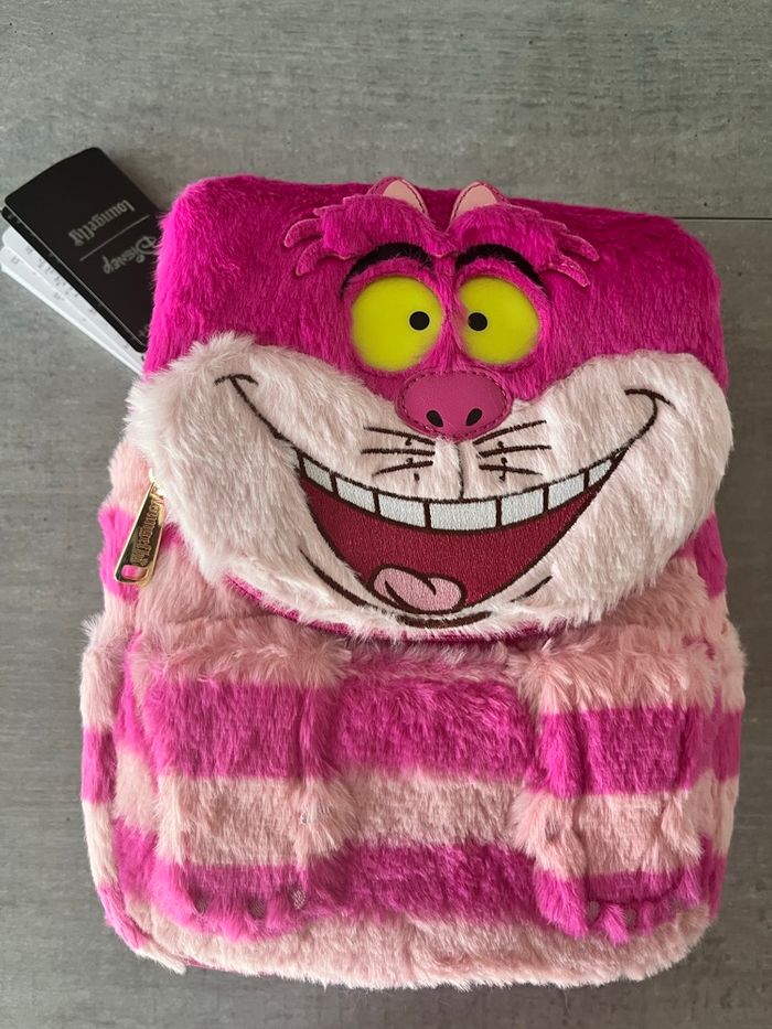 Sac à dos Loungefly le chat du Cheshire peluche