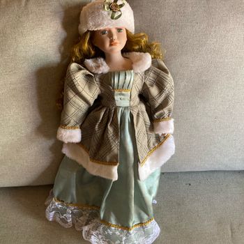 Poupée de collection