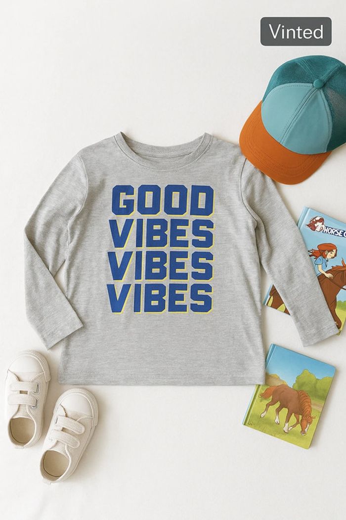 T-shirt à manches longues - Primark – Taille 5/6 ans -2€