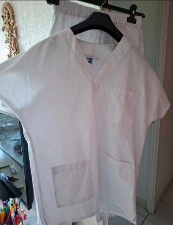 Ensemble tenue hopital