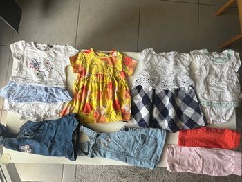 Lot été fille 17 articles en très bon état 6 mois