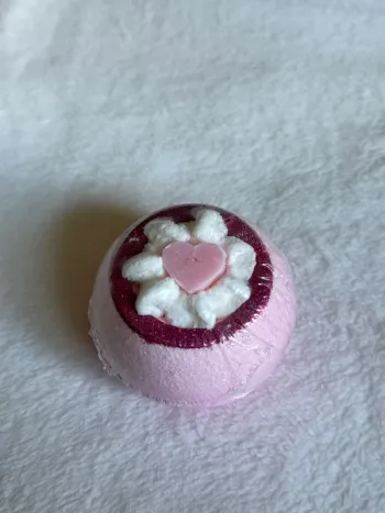 Bombe de bain fraise