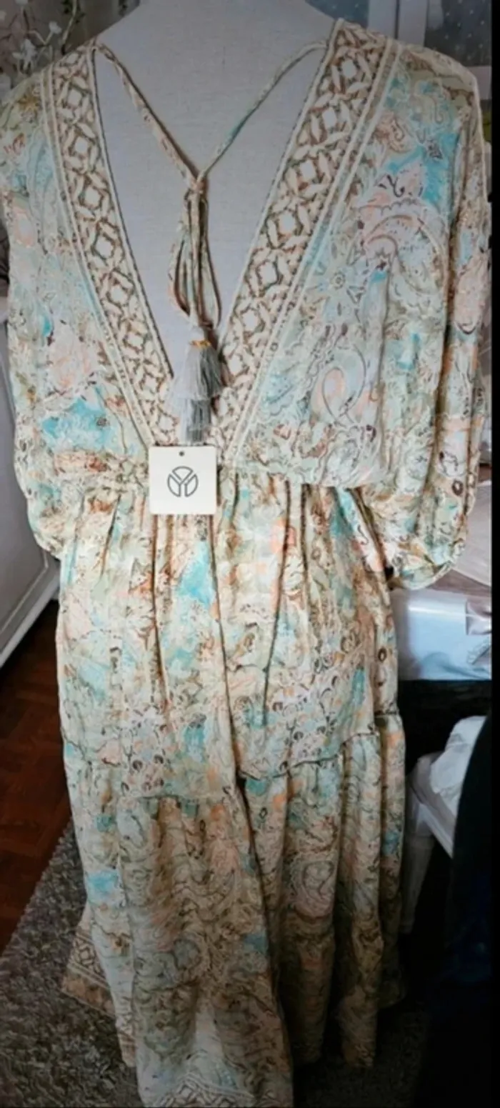 Robe bohème longue en soie vert multicolore Taille 40 Neuve - photo numéro 6