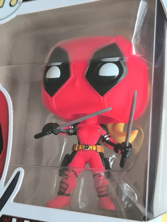 Funko Pop! Ladypool 1404 - photo numéro 10