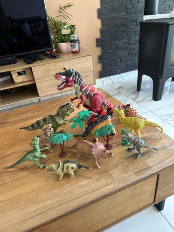 Lot dinosaures