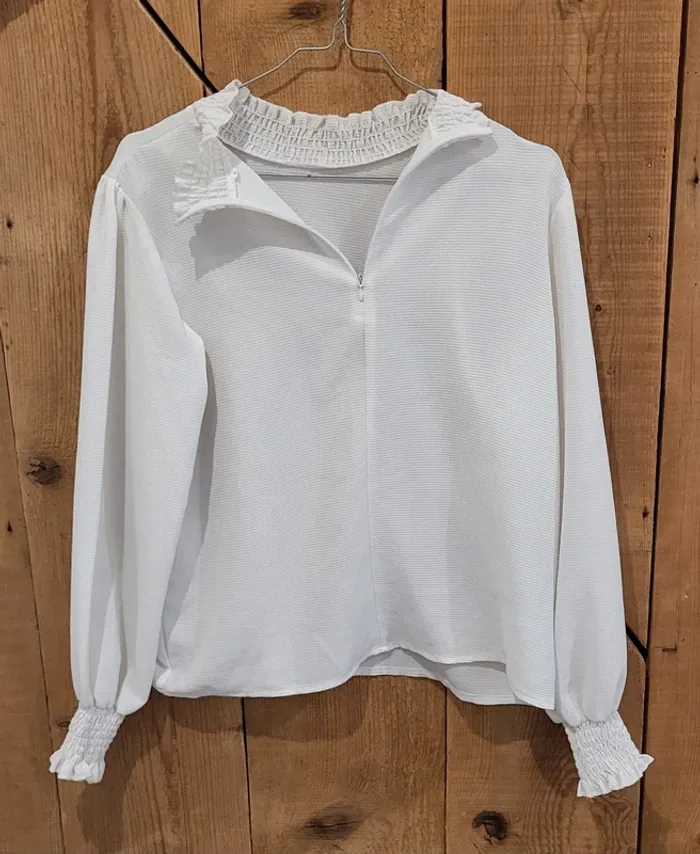 Blouse blanche Shein à col smocké et manches longues – Taille S - Blanc