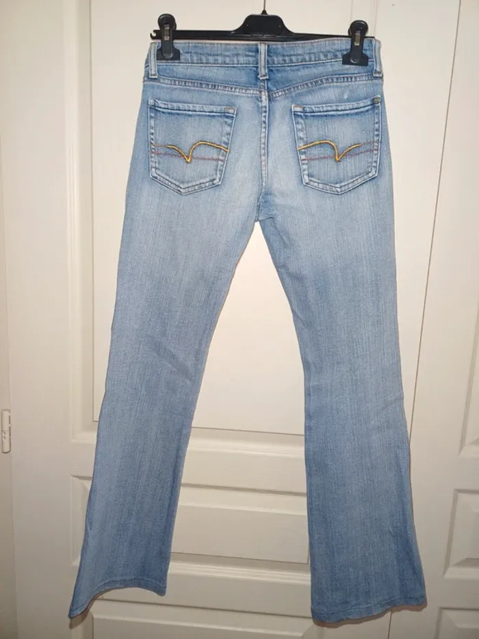 Jeans évasé sans marque - photo numéro 2