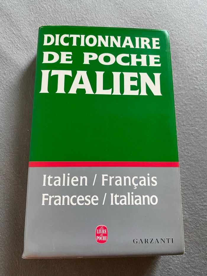 Dictionnaire de poche italien