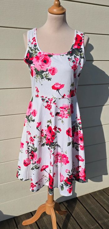 Robe fleurie Taille M