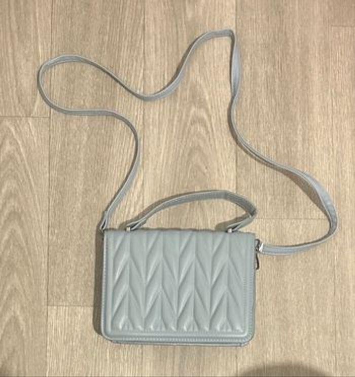 Box accessoires / maquillage / soin - photo numéro 10