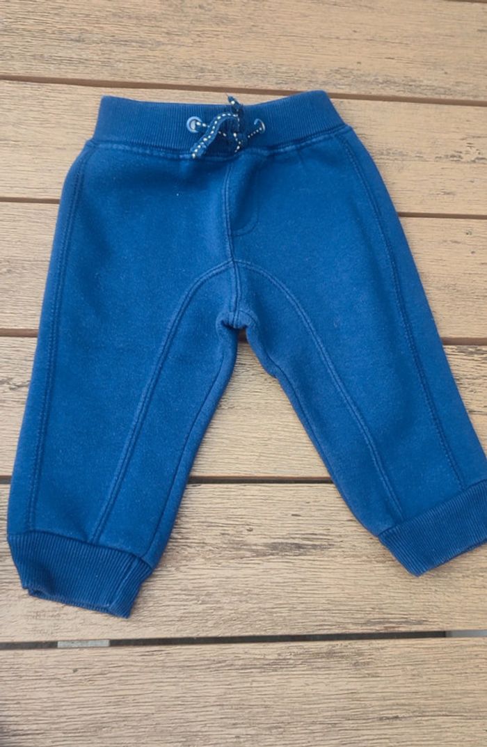 Lot 2 pantalons souples 6mois - photo numéro 4