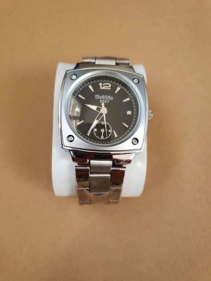Montre métal grand cadran