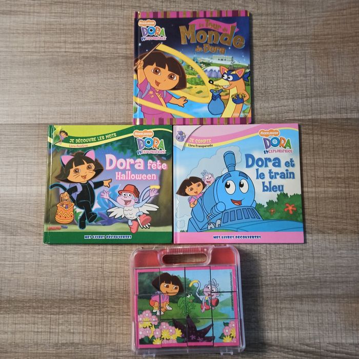 Lot livres et cubes Dora l'exploratrice - photo numéro 2