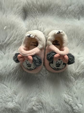 Chaussons bébé fille Minnie