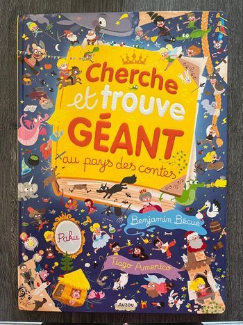 Livre géant cherche et trouve 