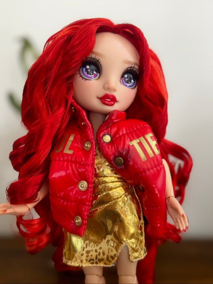 Ruby Rainbow High - photo numéro 4