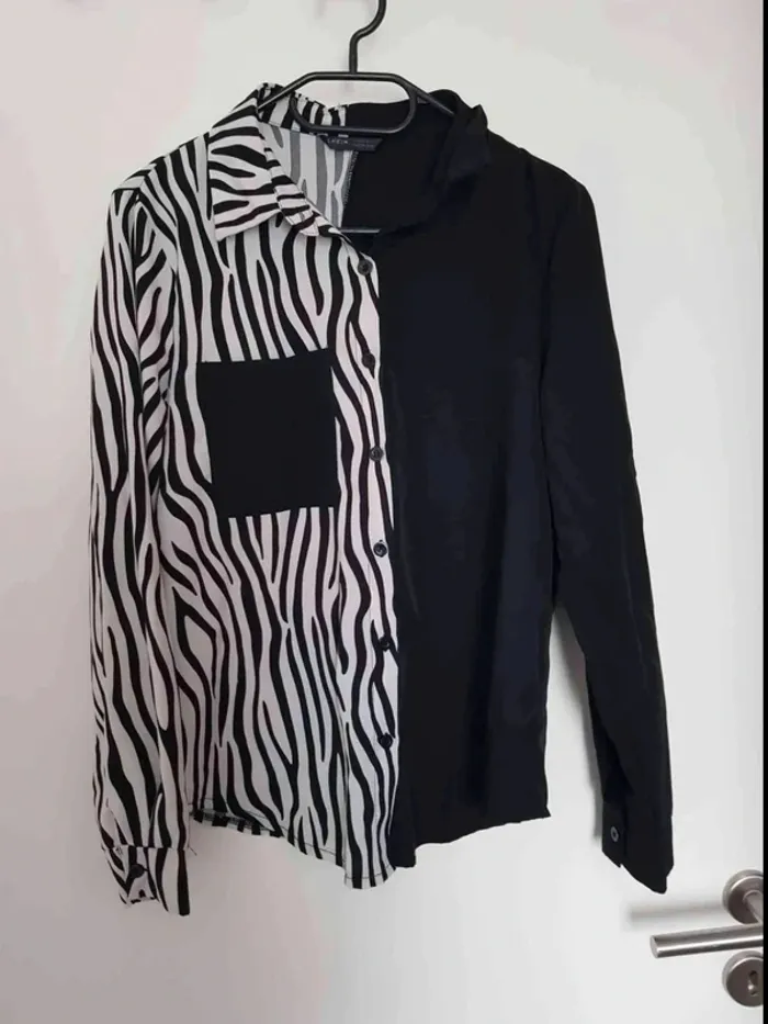 Chemise  shein motif  asymétrique taille 38