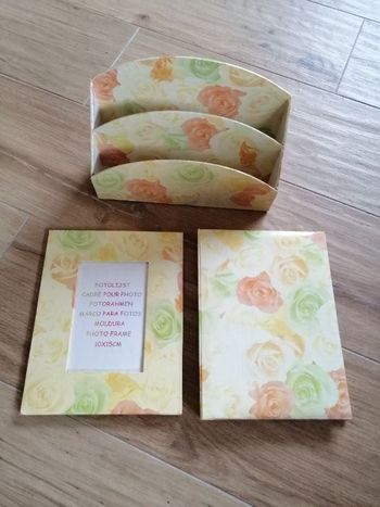 Lot papeterie en bon état