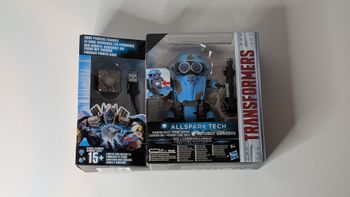 [Hasbro] Transformers Allspark Tech/Autobot Sqweeks
