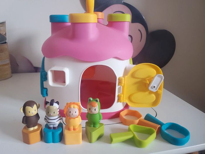 Smoby maison des formes