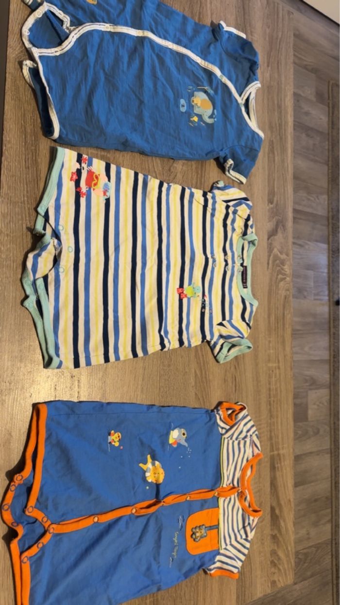 3 combinaisons short sergent major 18 mois - photo numéro 3