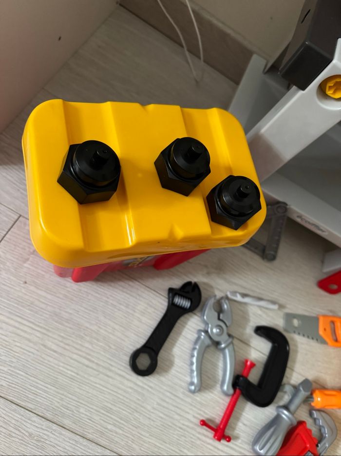 🪛lot bricolage avec établi - enfants - très bon état - ecoiffier - photo numéro 3