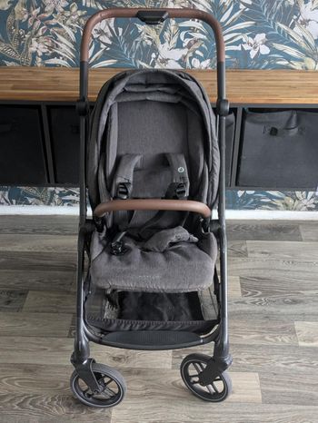 Poussette leona 2 maxi cosi