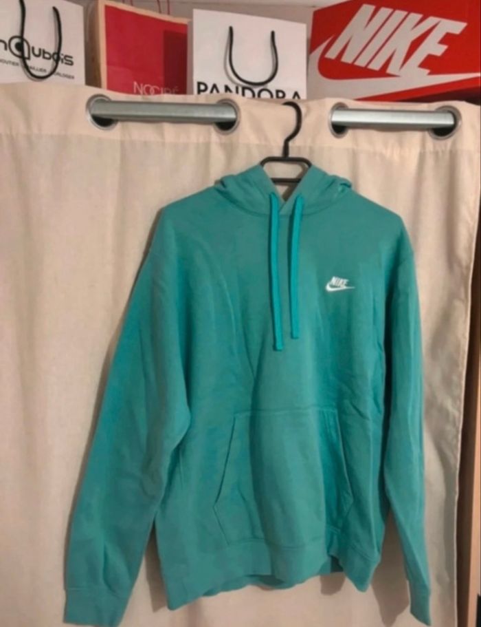 Pull Nike - photo numéro 2