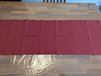 Chemin de table environ 140*42 cm