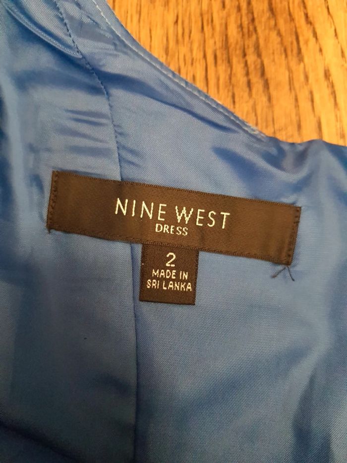 Jolie robe d'été Nine West taille 2 fr 36 - photo numéro 19