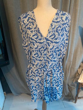 Robe courte bleue et blanche vila 42