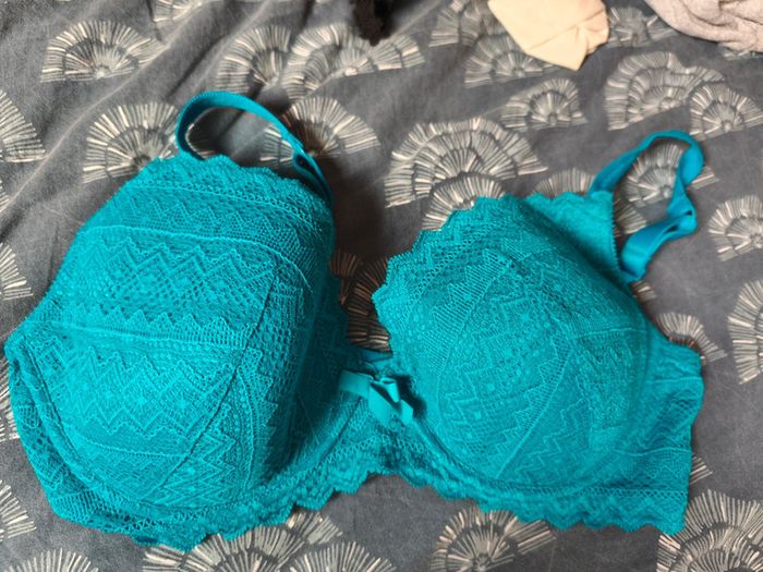 Soutien gorge Etam 100E
