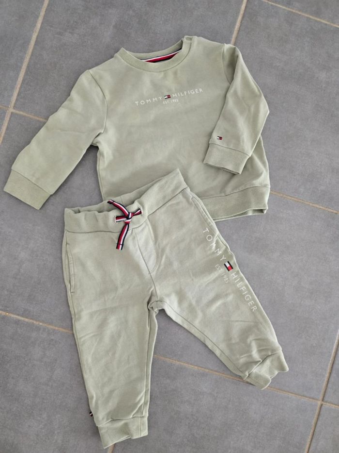 Ensemble jogging Tommy hilfiger
