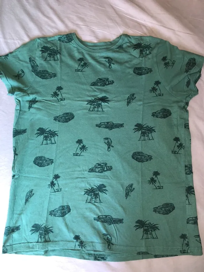 t shirt vert