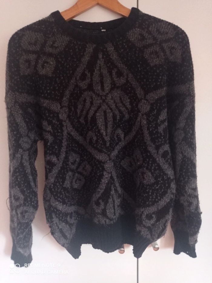 Pull jacquard noir
