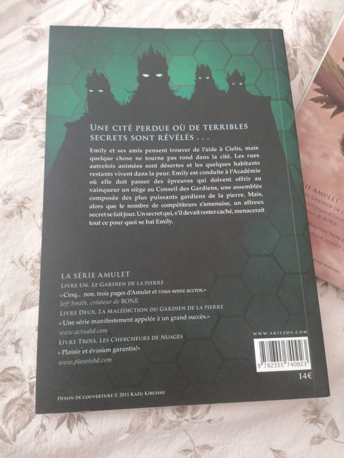 Lot Amulet kažu kibuishi - photo numéro 4