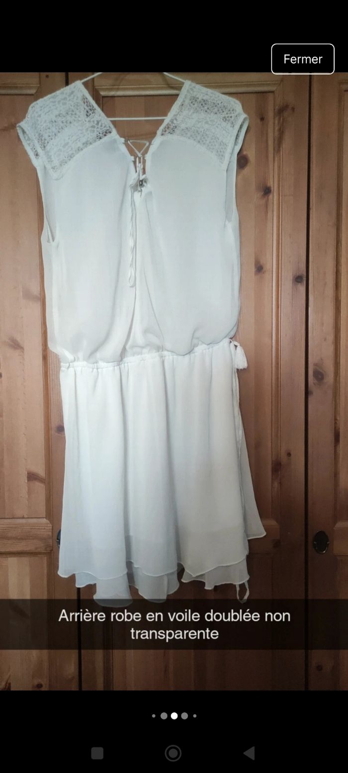 Robe niveau genoux - photo numéro 2