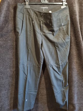 Pantalon noir taille 44 mado et les autres