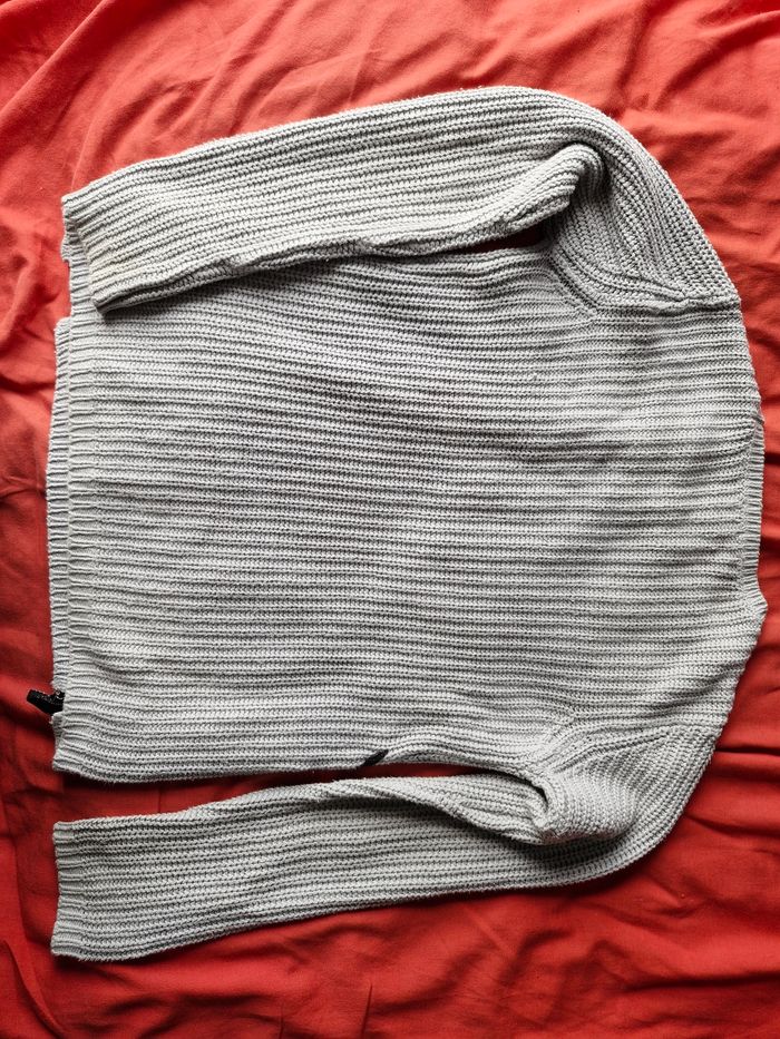 Superbe pull déco laçage filament doré - photo numéro 7