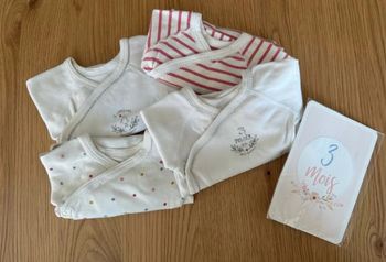 Lot bodies Petit bateau