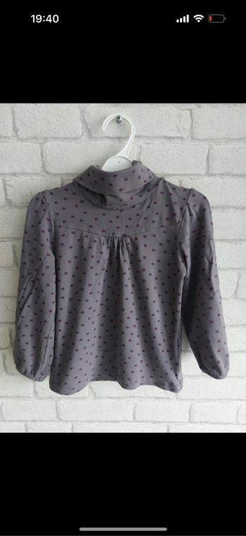 Tee-shirt col roulé Vertbaudet taille 5 ans