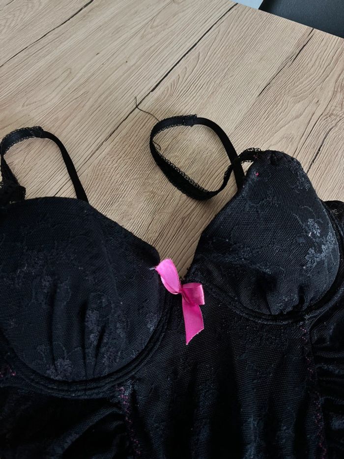Nuisette en dentelle noir  Etam - photo numéro 2