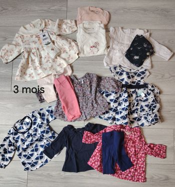Lot vêtements fille 3 mois
