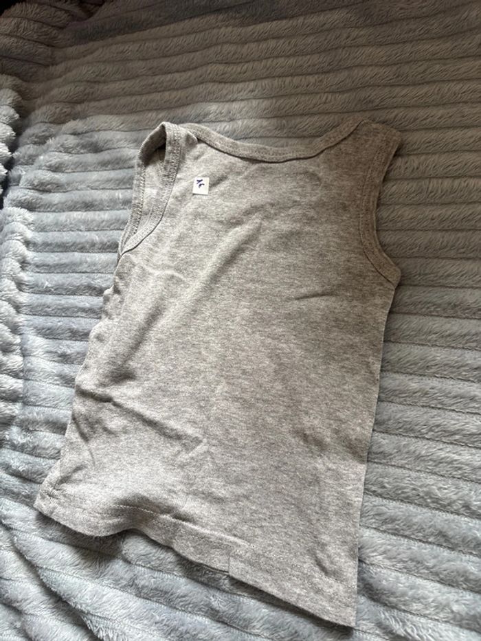 Haut gris - photo numéro 2