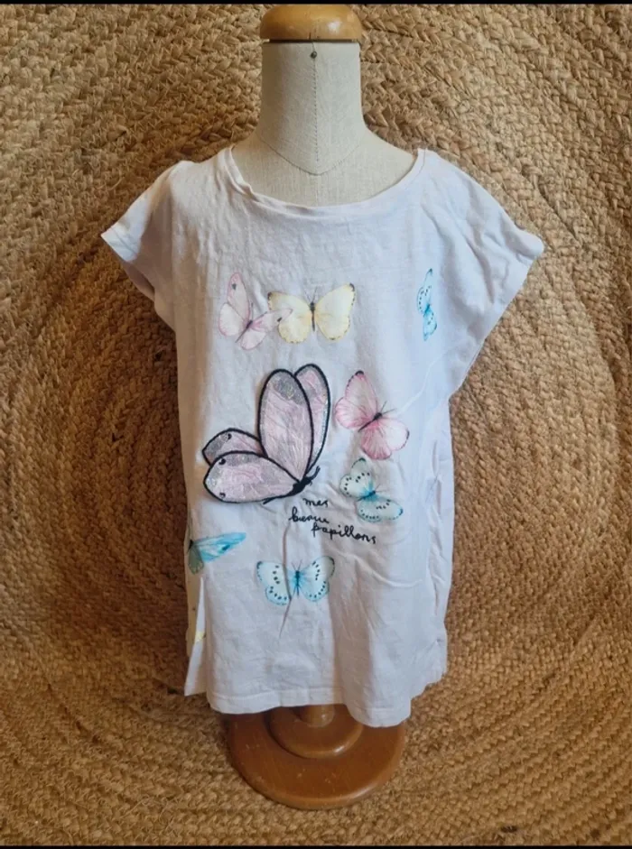 Tee-shirt rose avec papillon fille h&m 6 ans